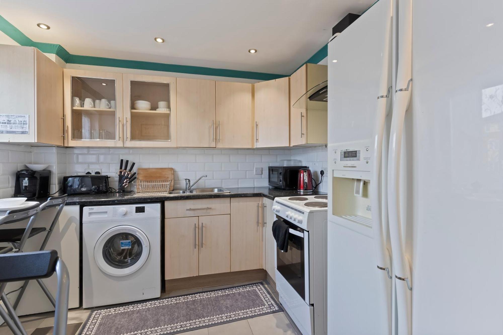 Lovely 4Br House In The City With Parking London Exterior foto